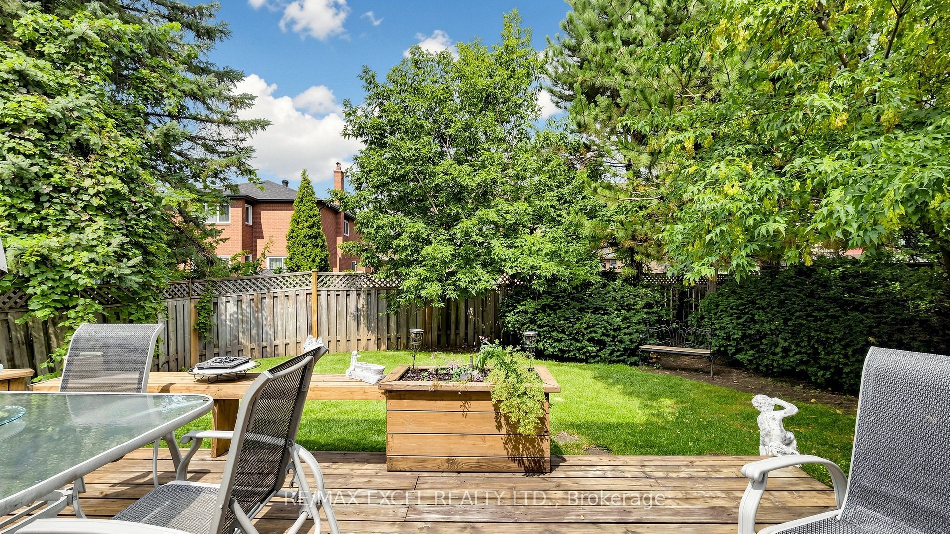 11 Alexis Road Property Photo 40