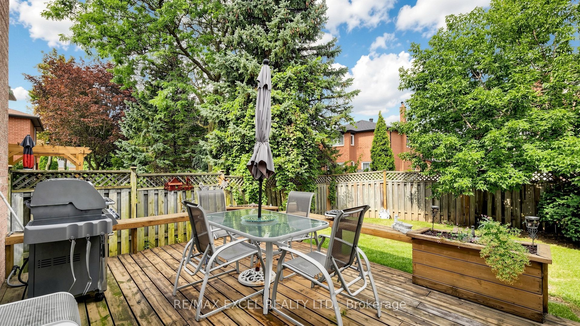 11 Alexis Road Property Photo 42