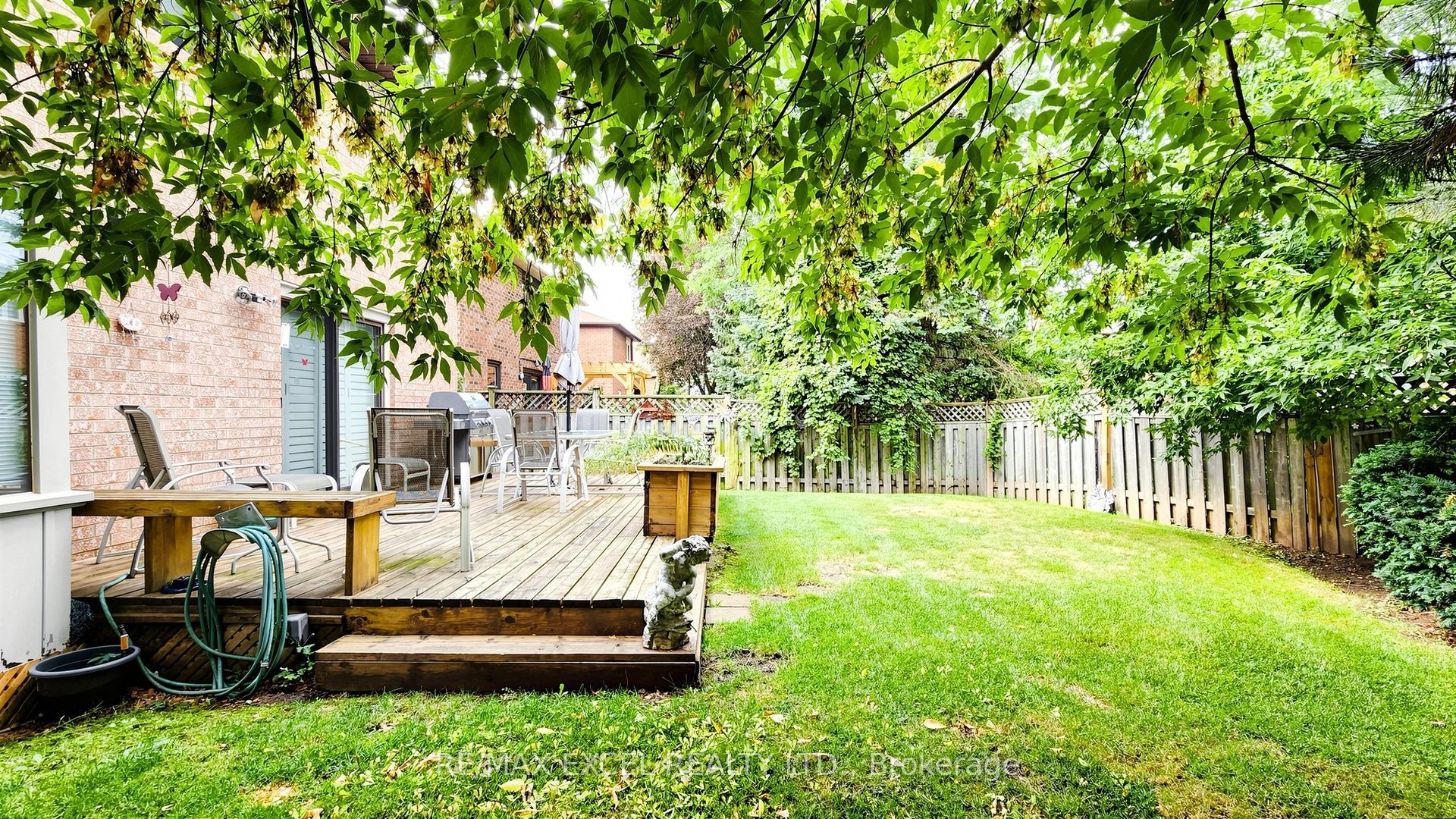 11 Alexis Road Property Photo 43
