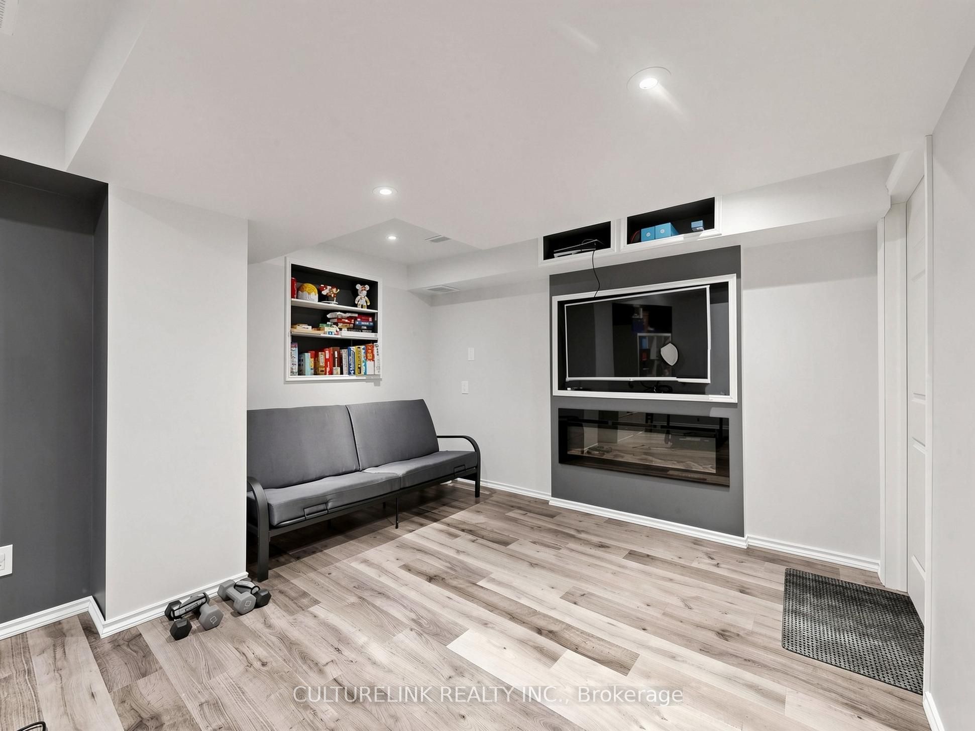 114 Duffin Drive Property Photo 45