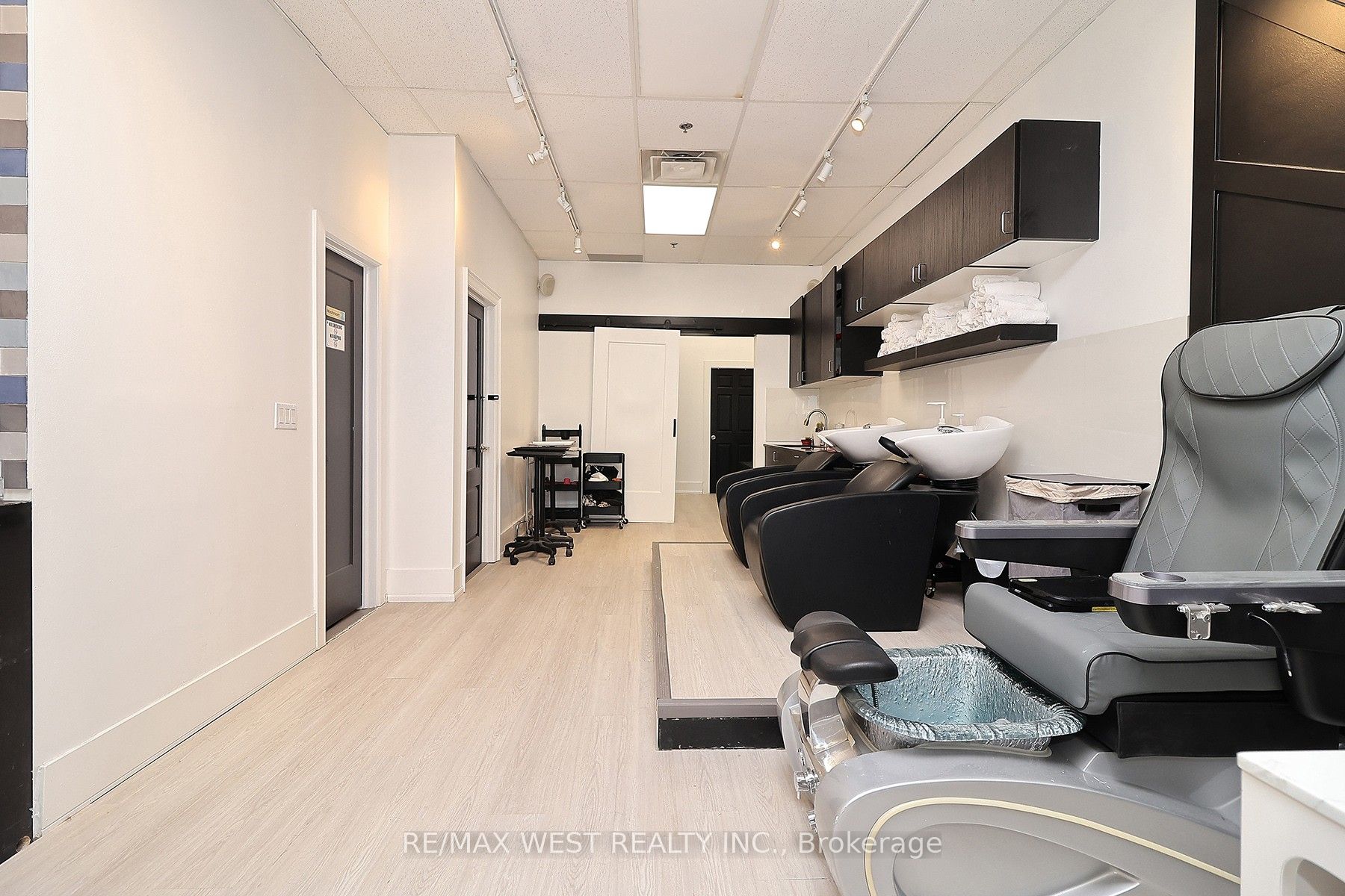 90 Winges Road 24 Property Photo 12