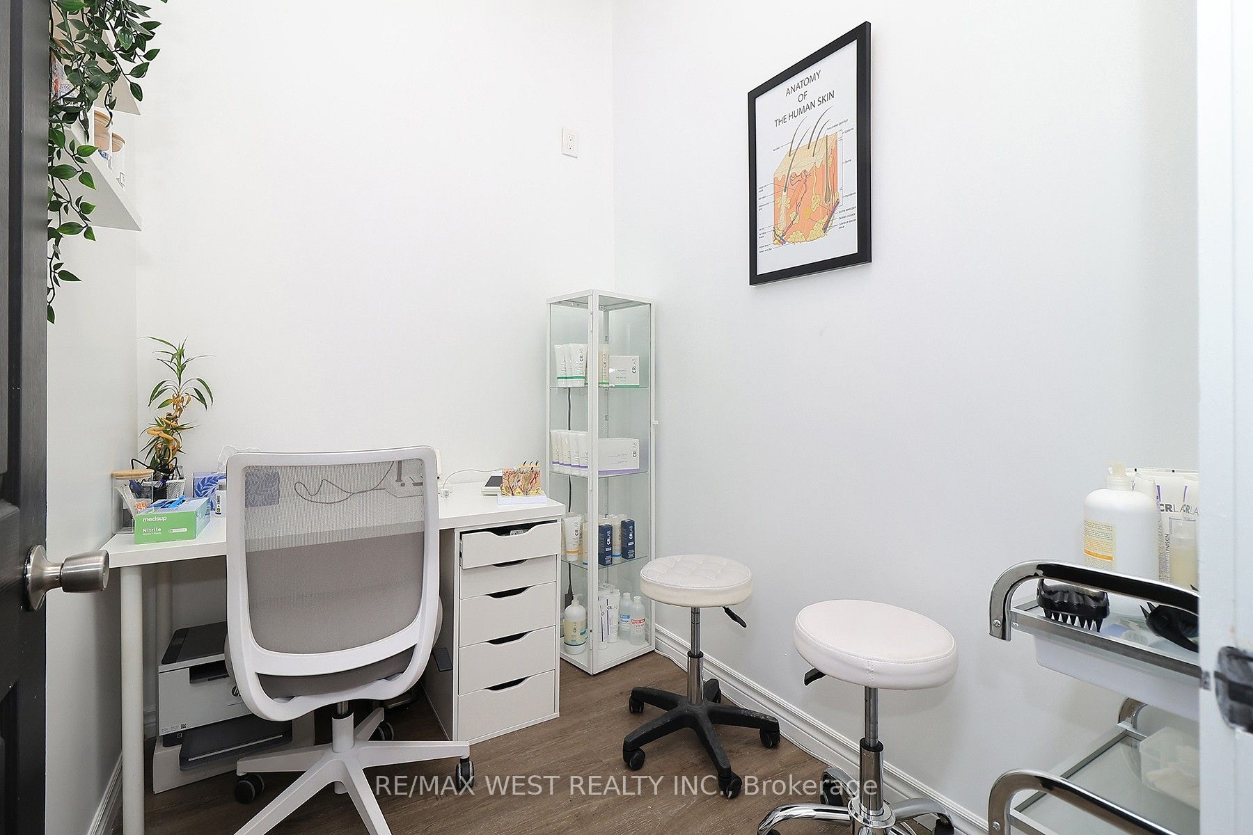 90 Winges Road 24 Property Photo 23