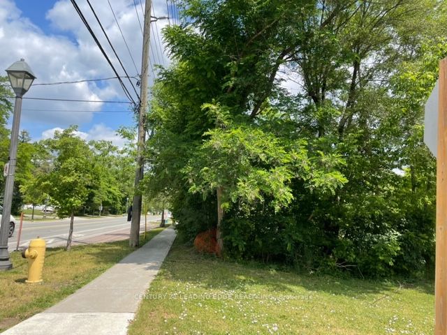 49 Main St. South Unionville Property Photo 6