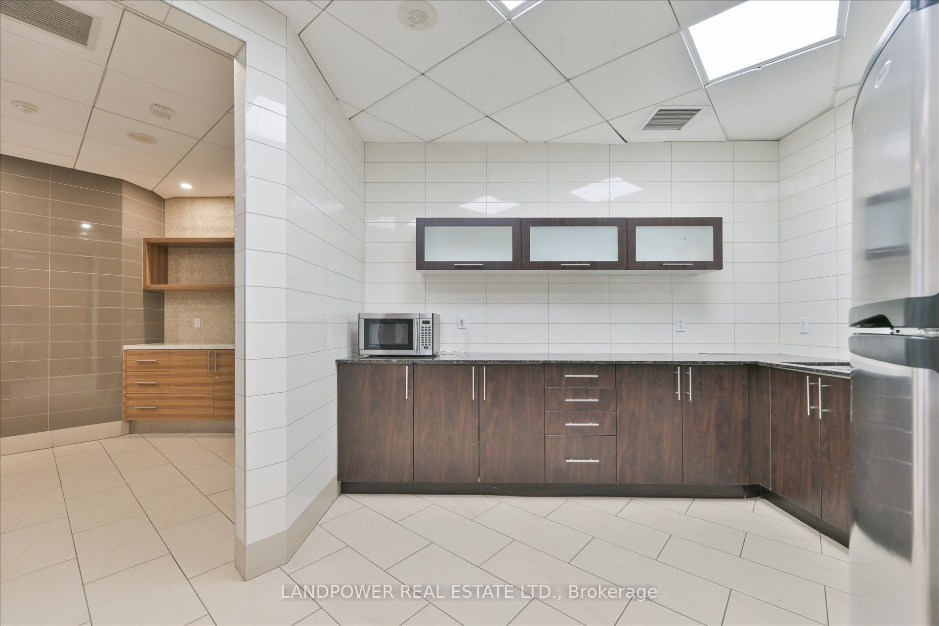 50 Clegg Road 1508 Property Photo 25
