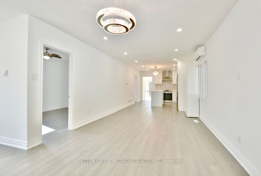 1556 Houston Avenue Property Photo 9