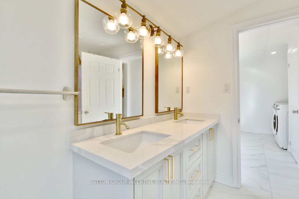 1556 Houston Avenue Property Photo 25