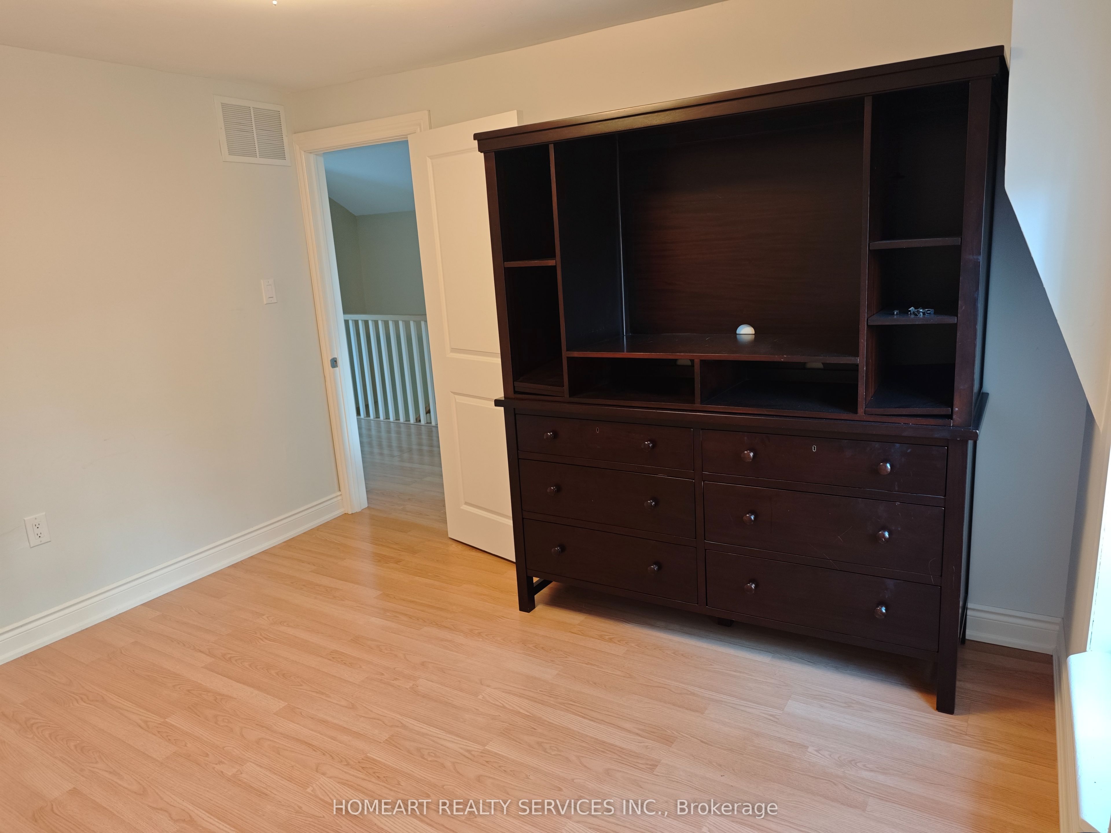 6 Rouge Street Property Photo 8