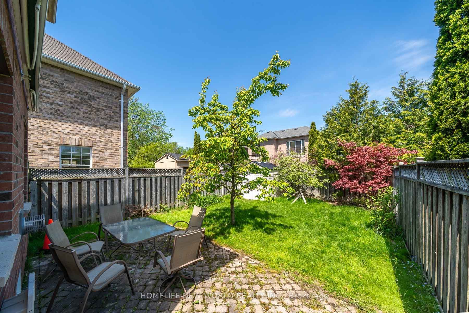26 Cape Breton Court Property Photo 33