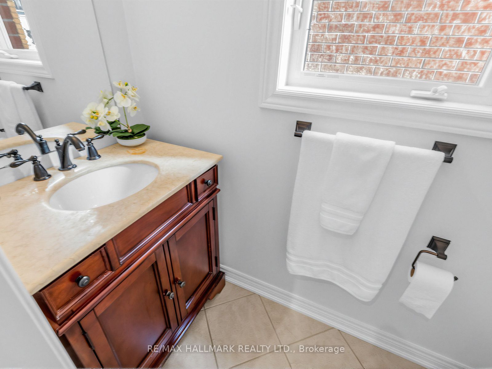 37 Cherry Bush Road Property Photo 7