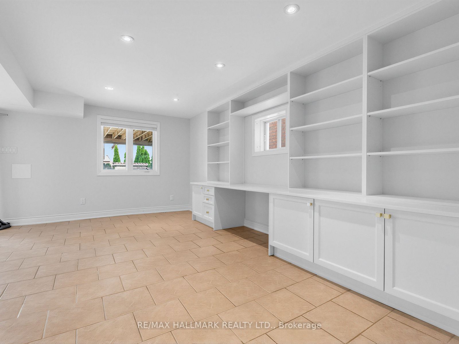 37 Cherry Bush Road Property Photo 35