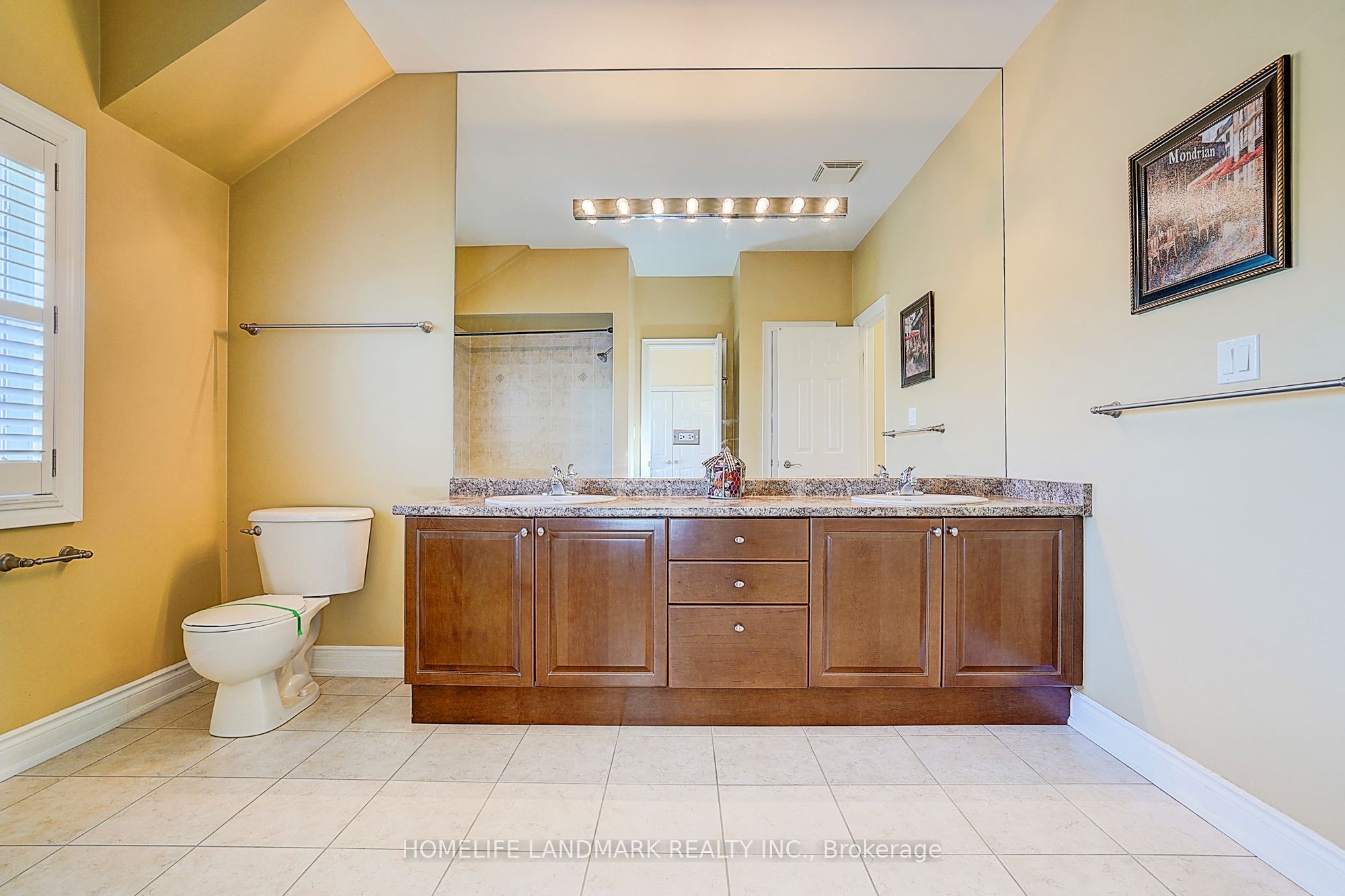 1061 Nellie Little Crescent Property Photo 34