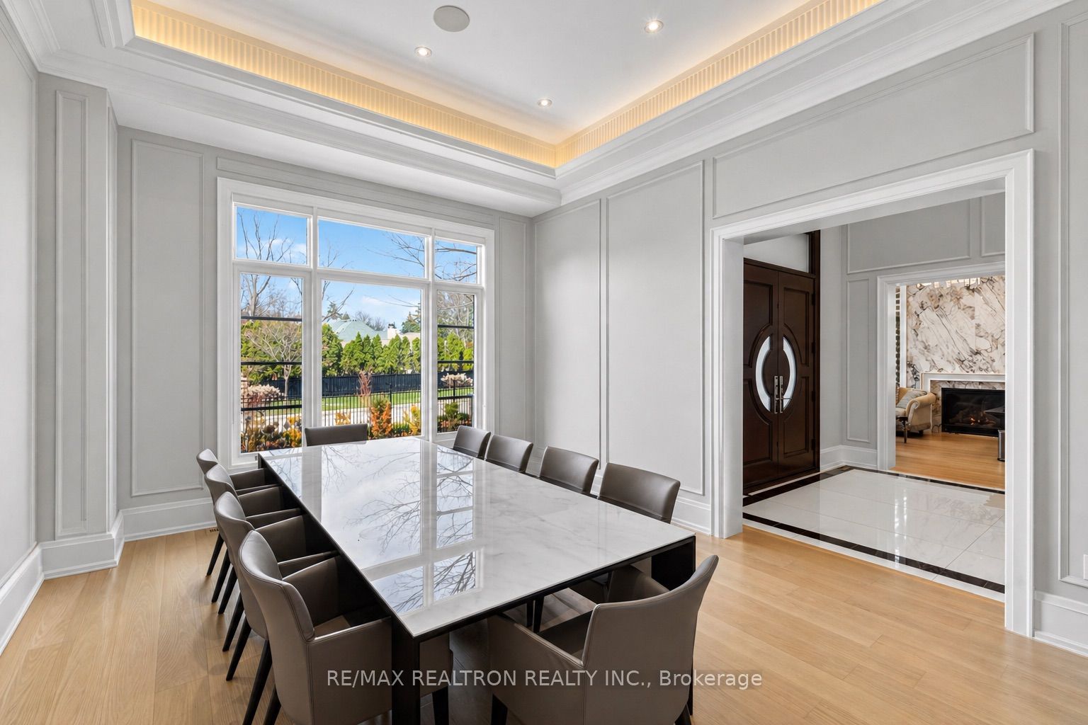 17 Pebblelane Court Property Photo 6
