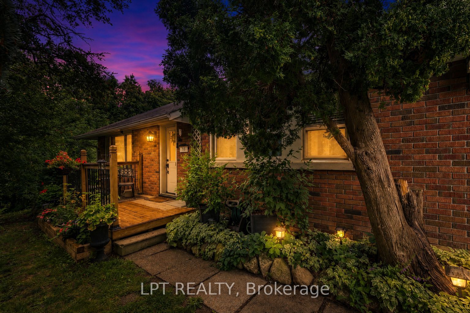 98 Don Mor Drive Property Photo 6