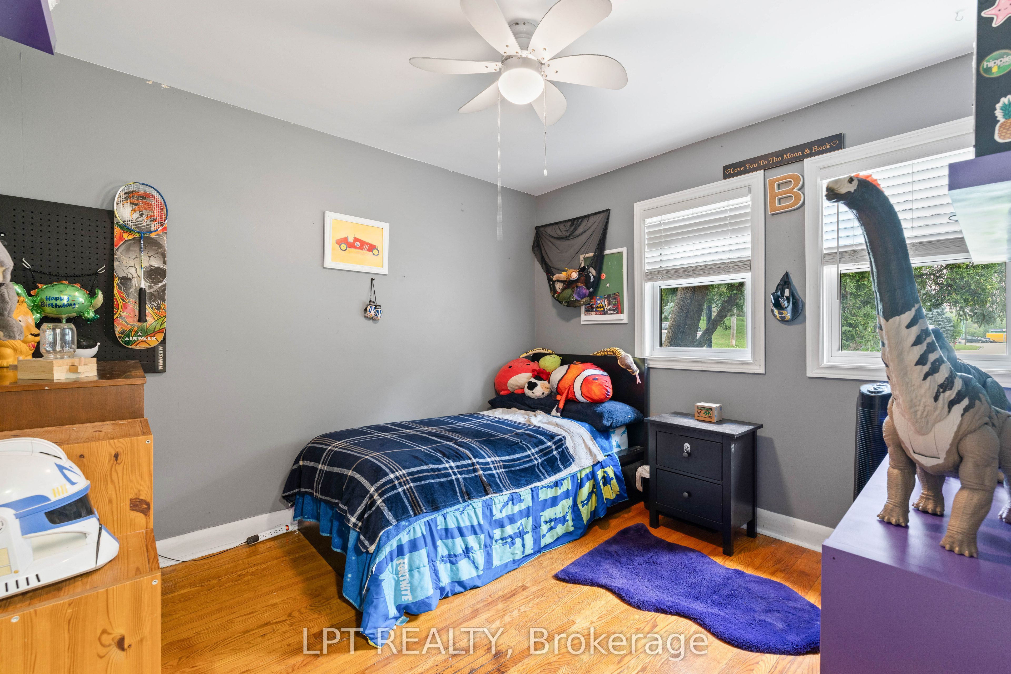 98 Don Mor Drive Property Photo 23