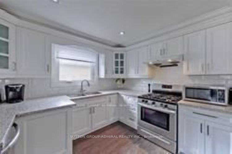 114 Cartier Crescent