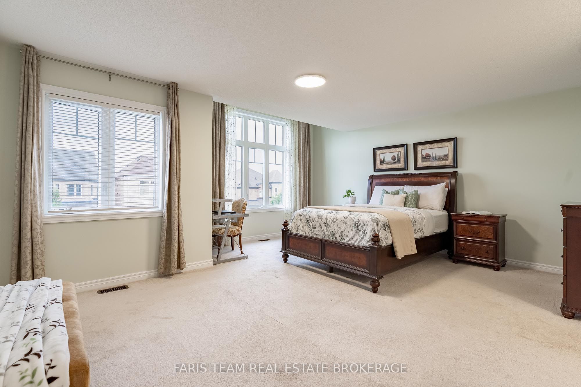 1284 Harrington Street Property Photo 20