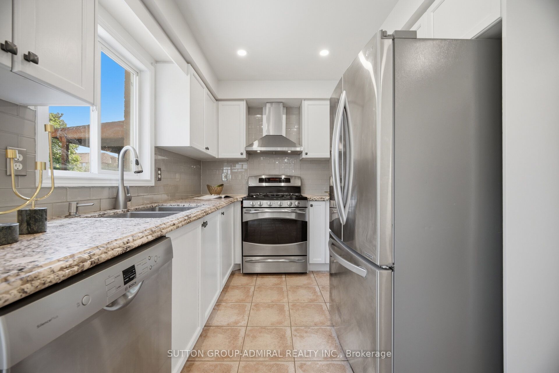 187 Red Maple Road Property Photo 12