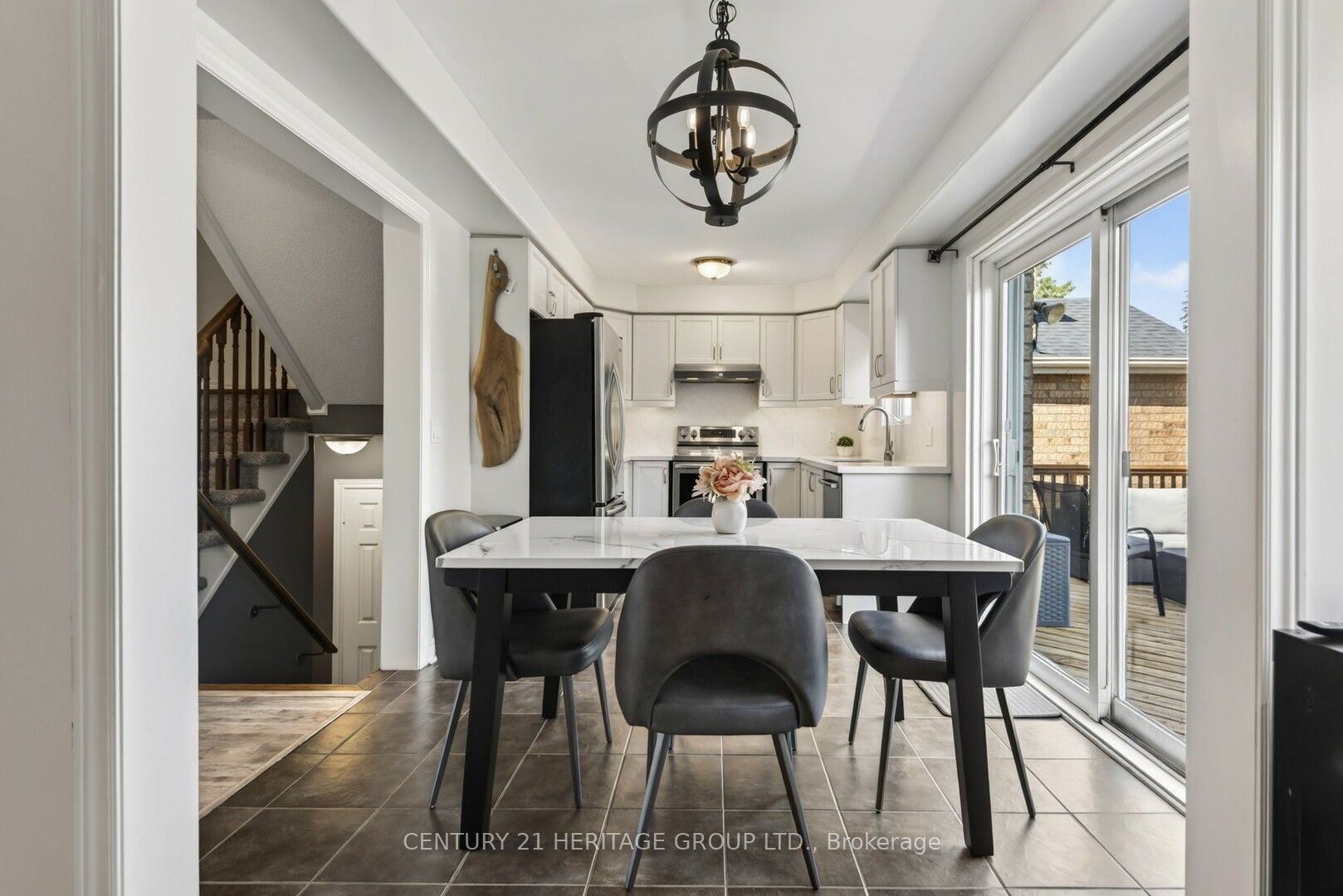 39 Booth Street Property Photo 8