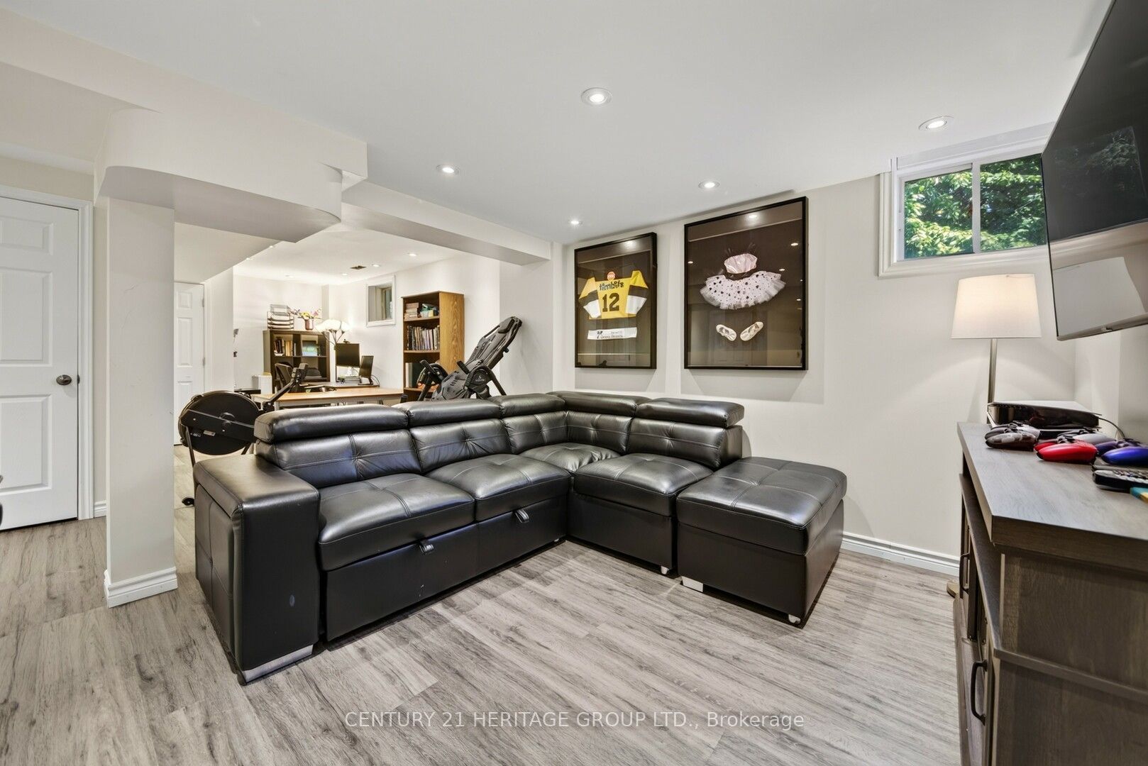 39 Booth Street Property Photo 19