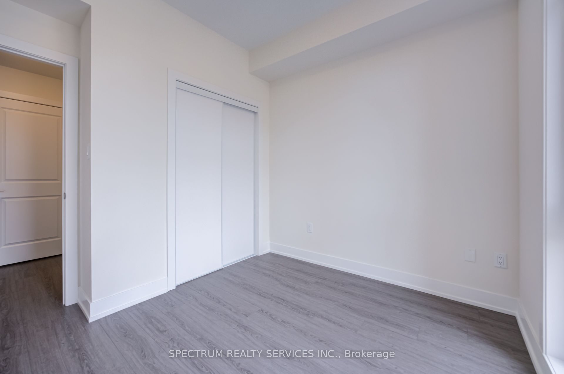 7 Phelps Lane 3 Property Photo 21