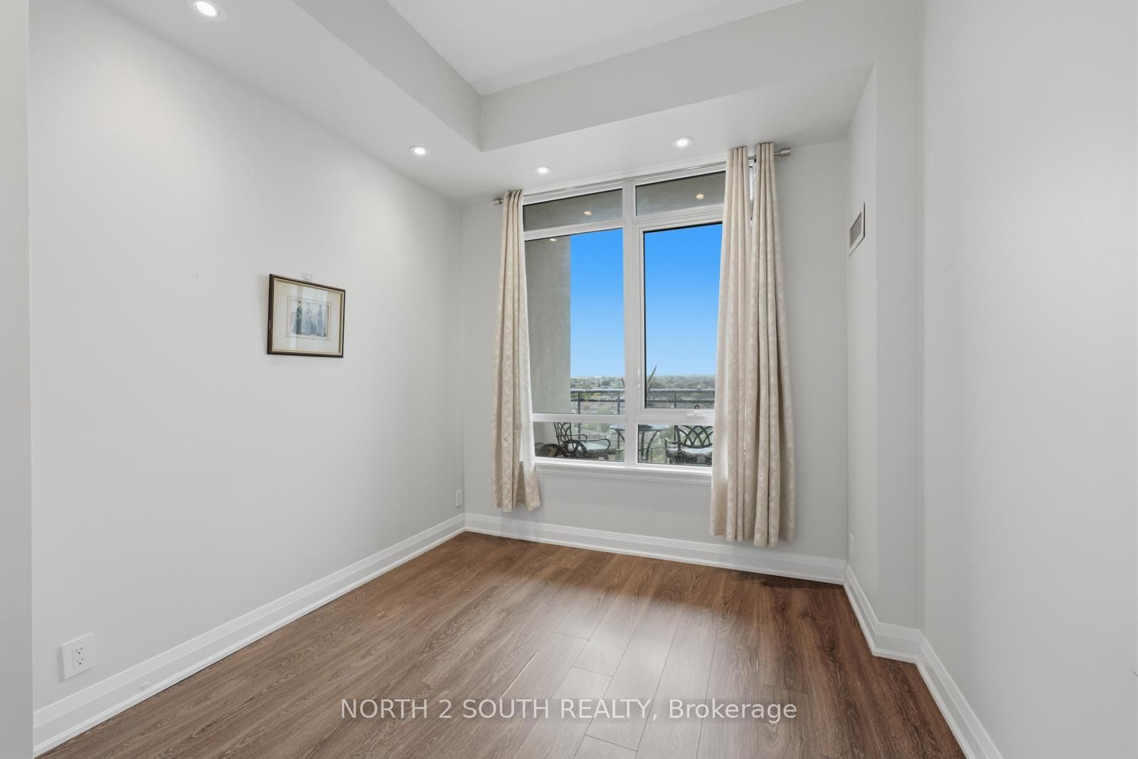12 Woodstream Boulevard 1015 Property Photo 28