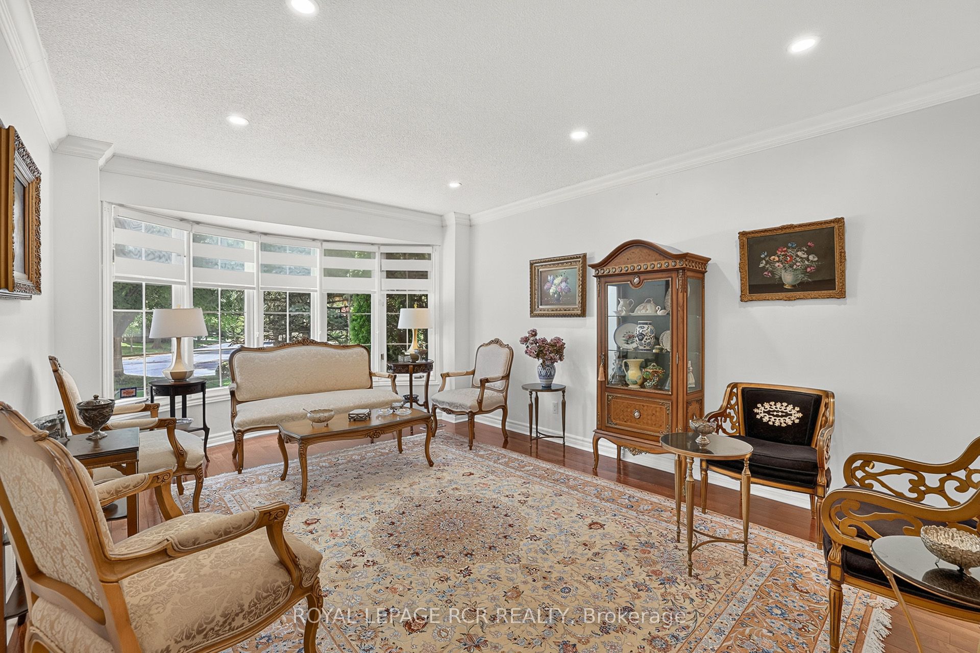 713 Exceller Circle Property Photo 6