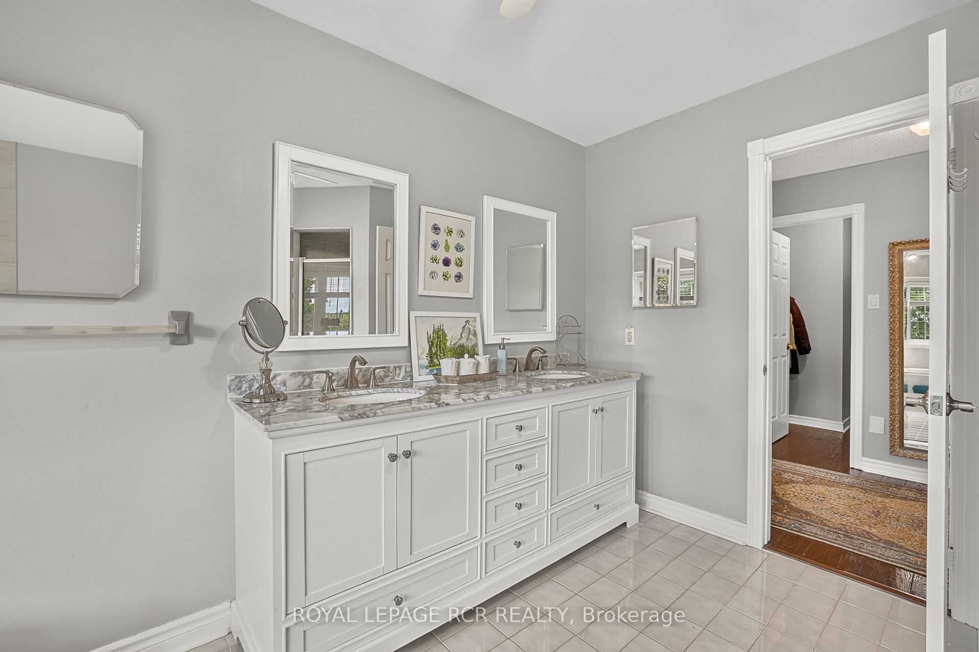 713 Exceller Circle Property Photo 20