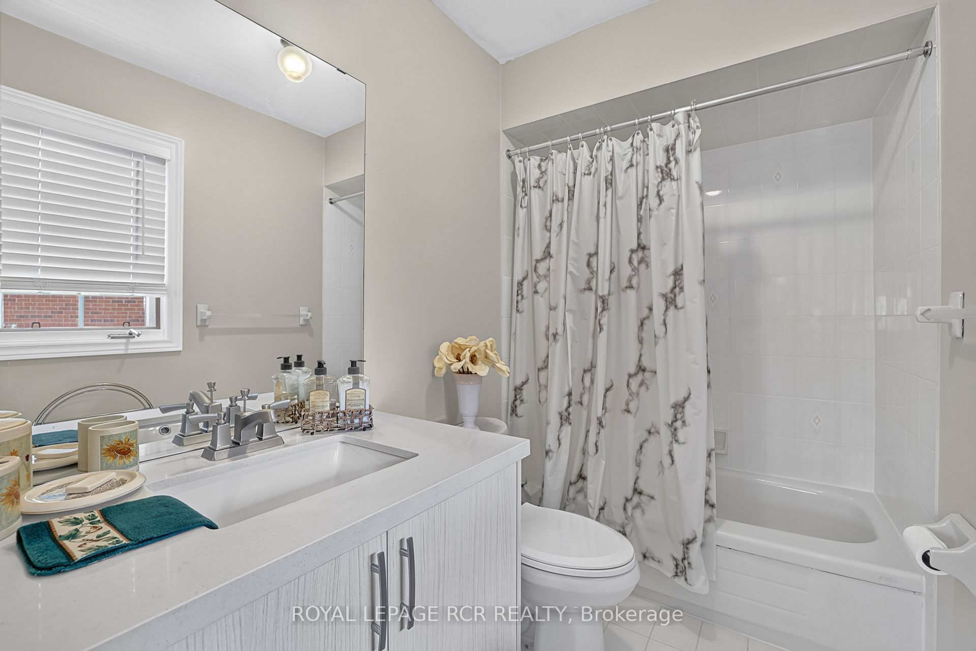 713 Exceller Circle Property Photo 23