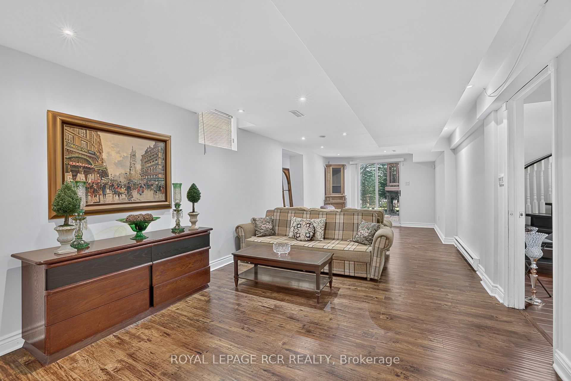 713 Exceller Circle Property Photo 31