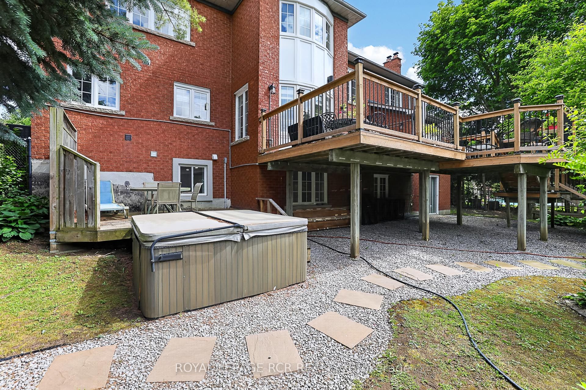 713 Exceller Circle Property Photo 44