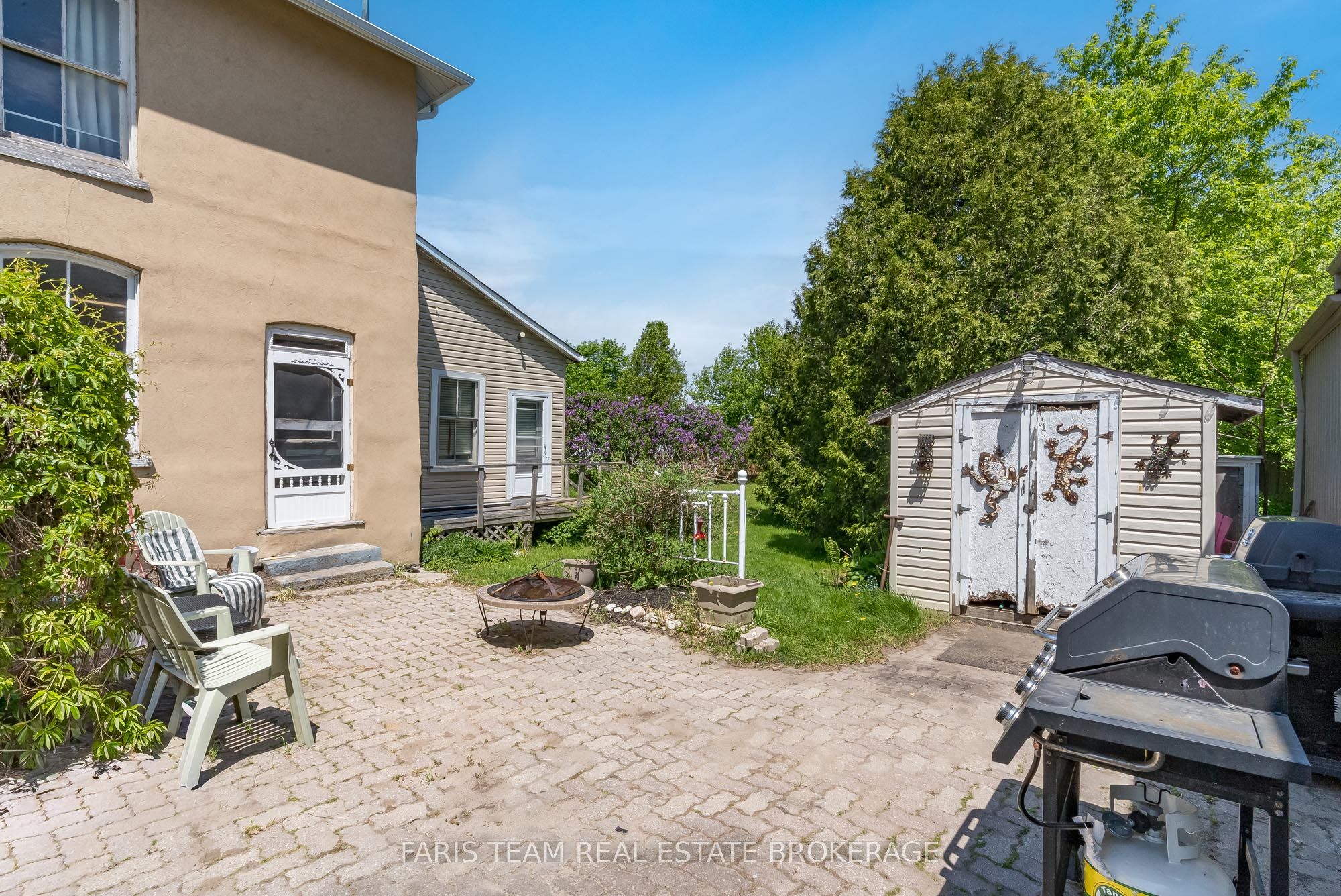 236 Barrie Street Property Photo 33