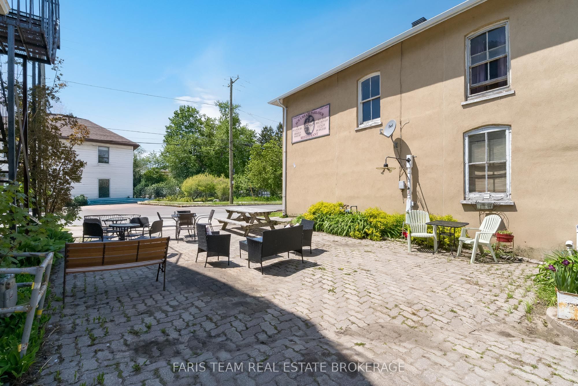 236 Barrie Street Property Photo 31