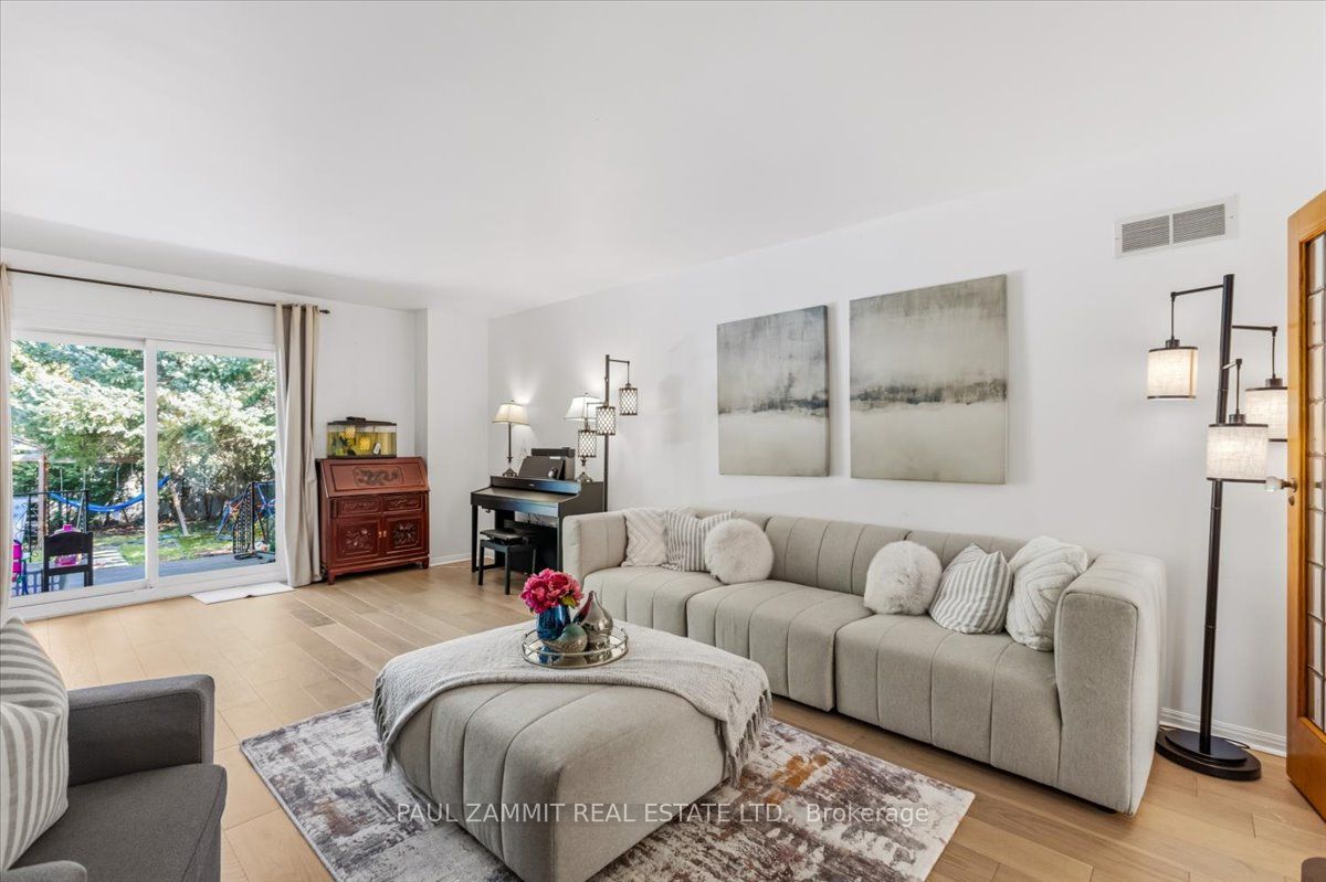 46 Castle Harbour Lane Property Photo 5