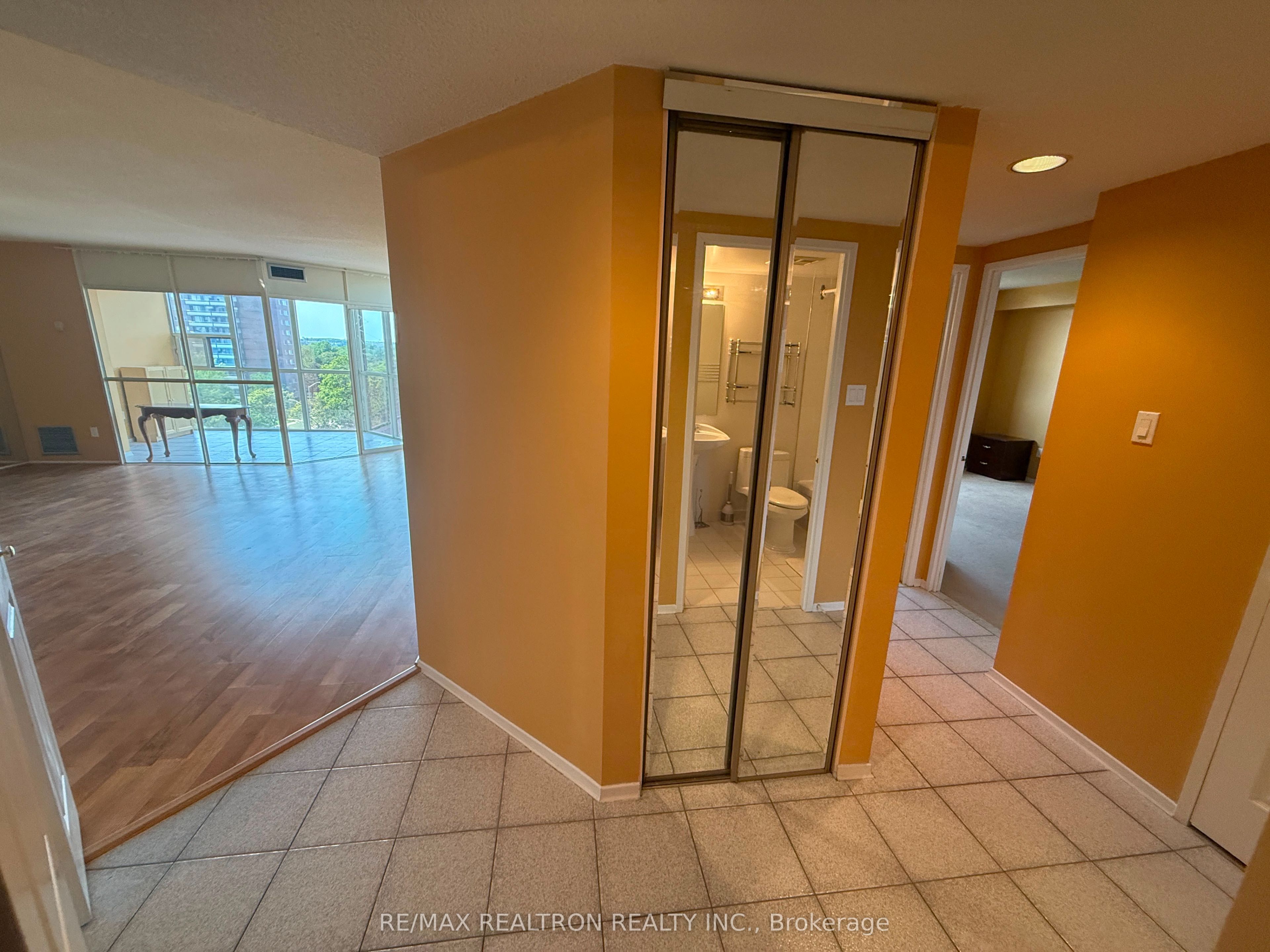 20 Baif Boulevard 705 Property Photo 7