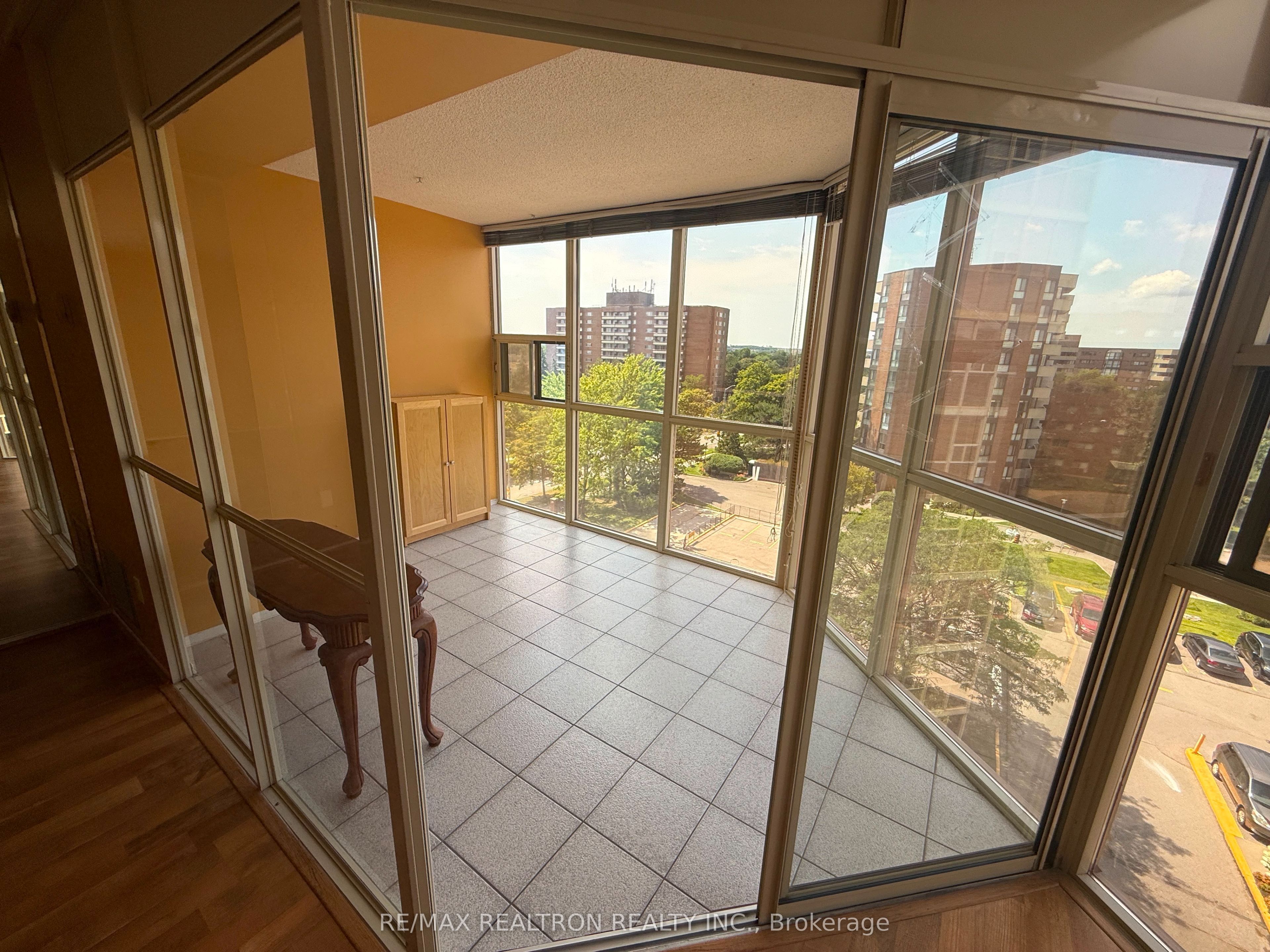 20 Baif Boulevard 705 Property Photo 12