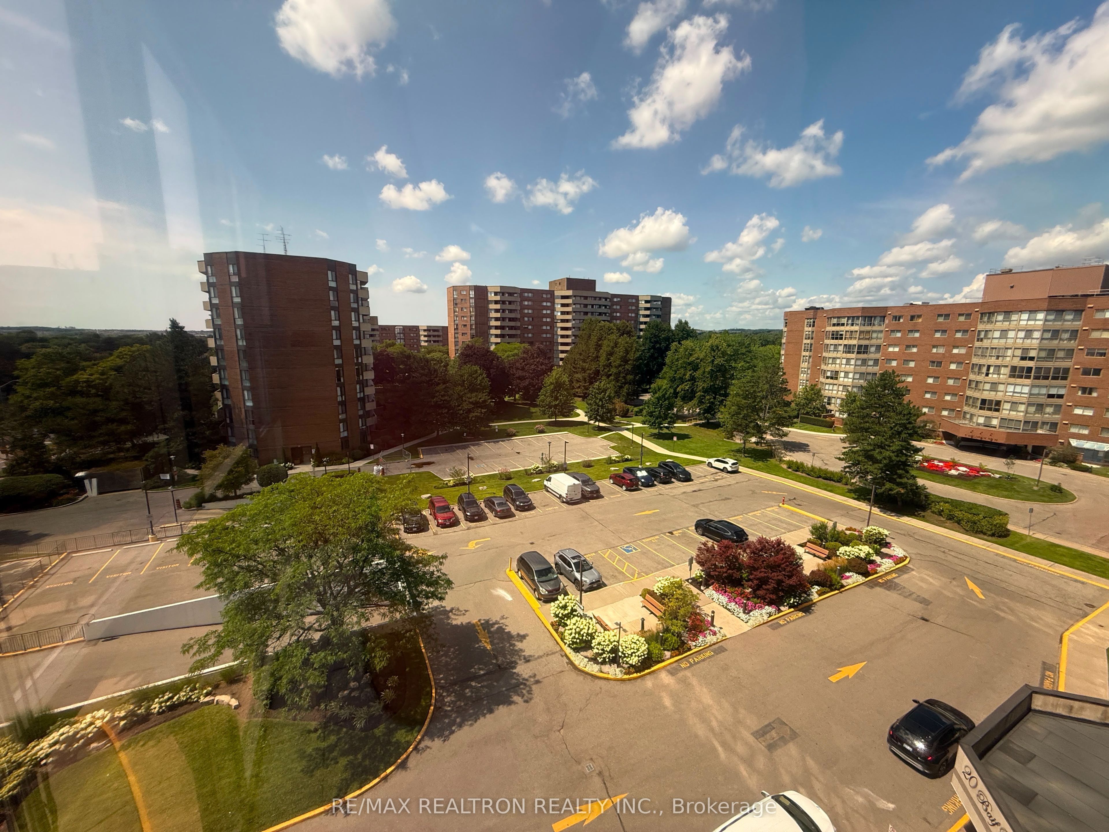 20 Baif Boulevard 705 Property Photo 14