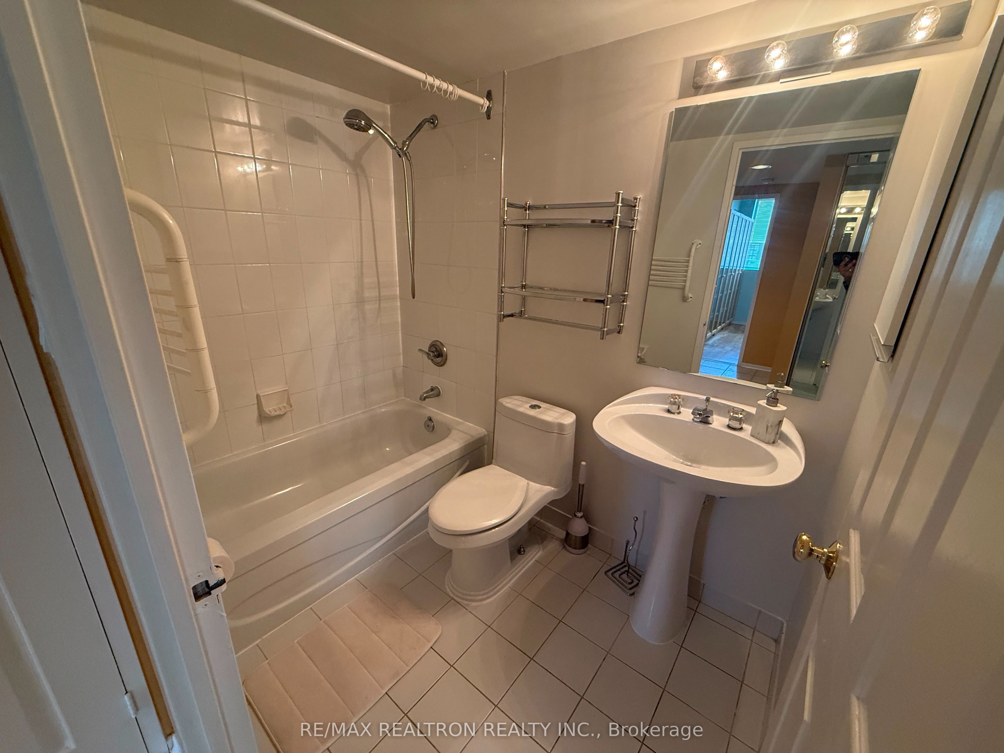20 Baif Boulevard 705 Property Photo 15