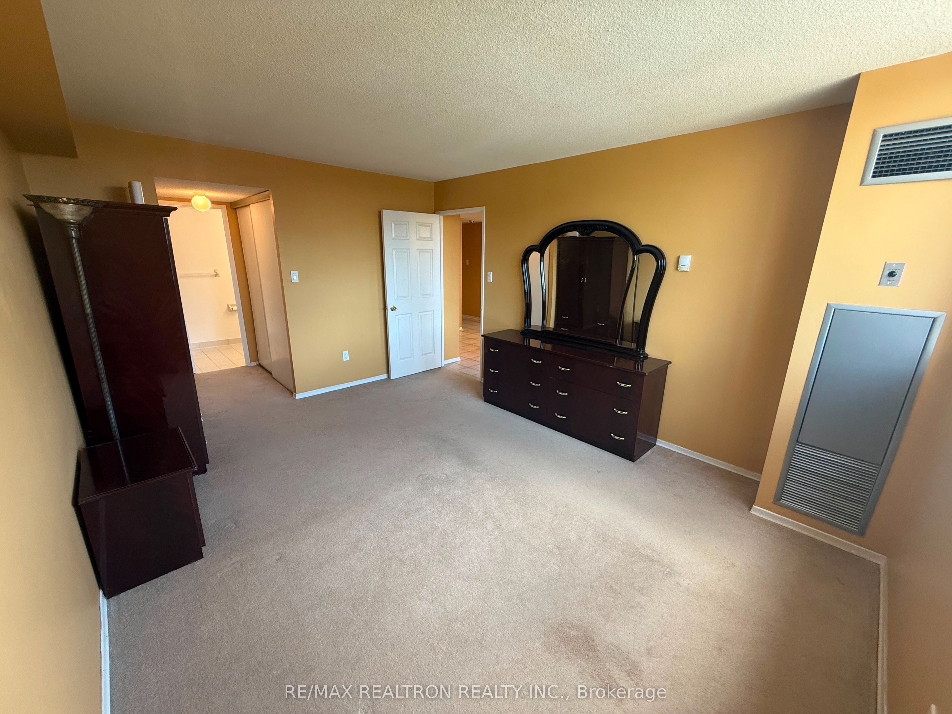 20 Baif Boulevard 705 Property Photo 18