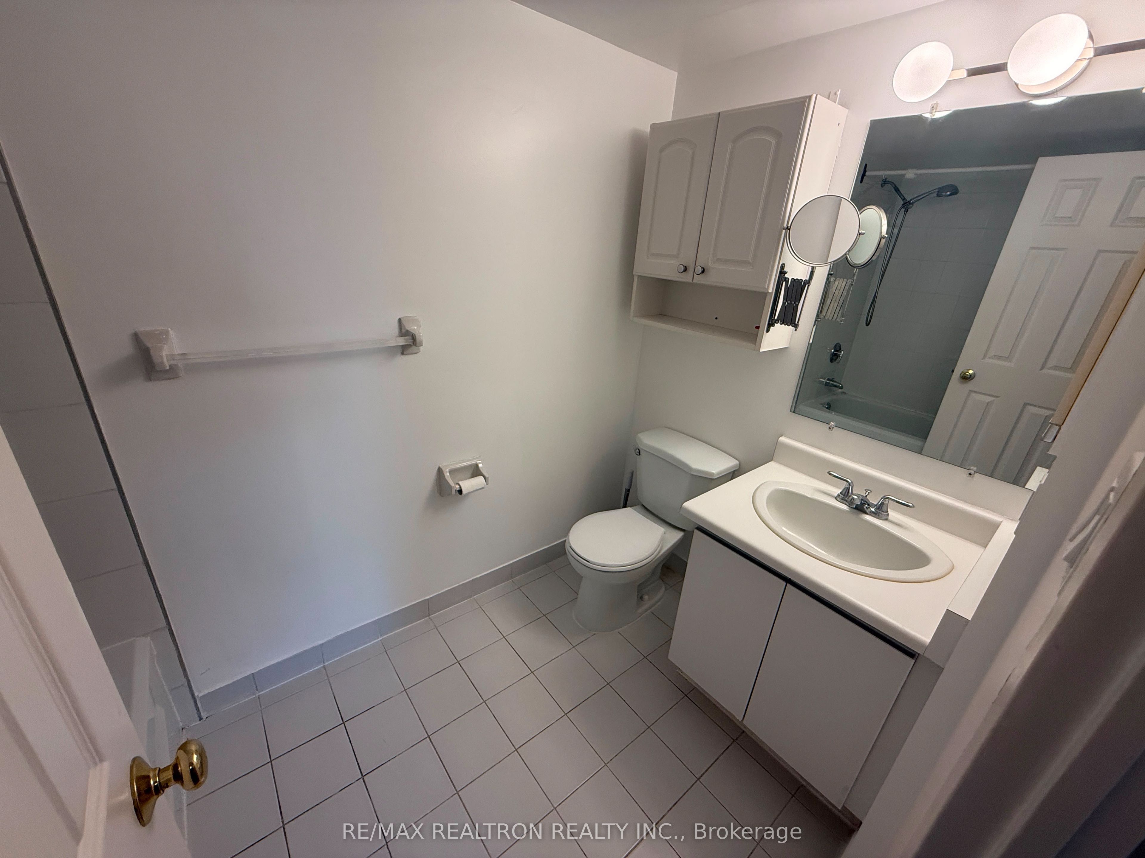 20 Baif Boulevard 705 Property Photo 19