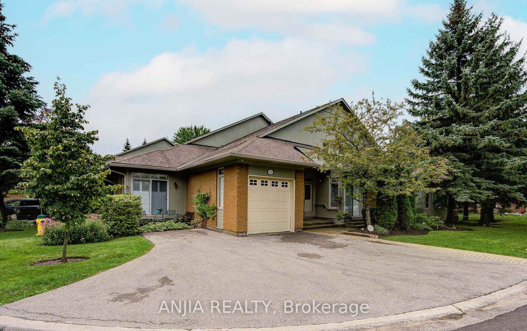 52 Augusta Drive Way