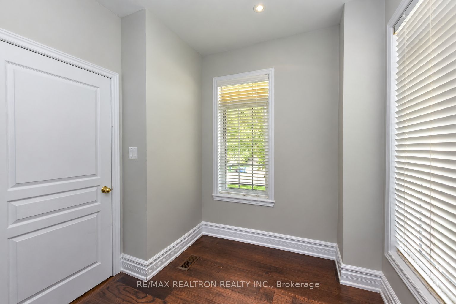 119 Lindbergh Drive Property Photo 24