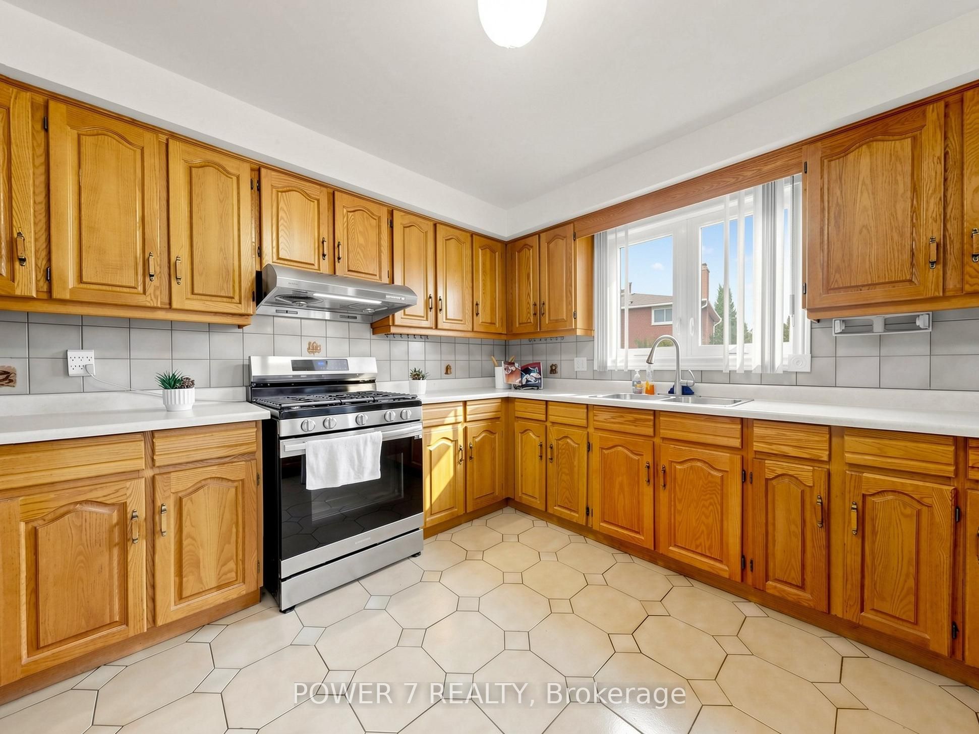 30 Black Cherry Drive Property Photo 14