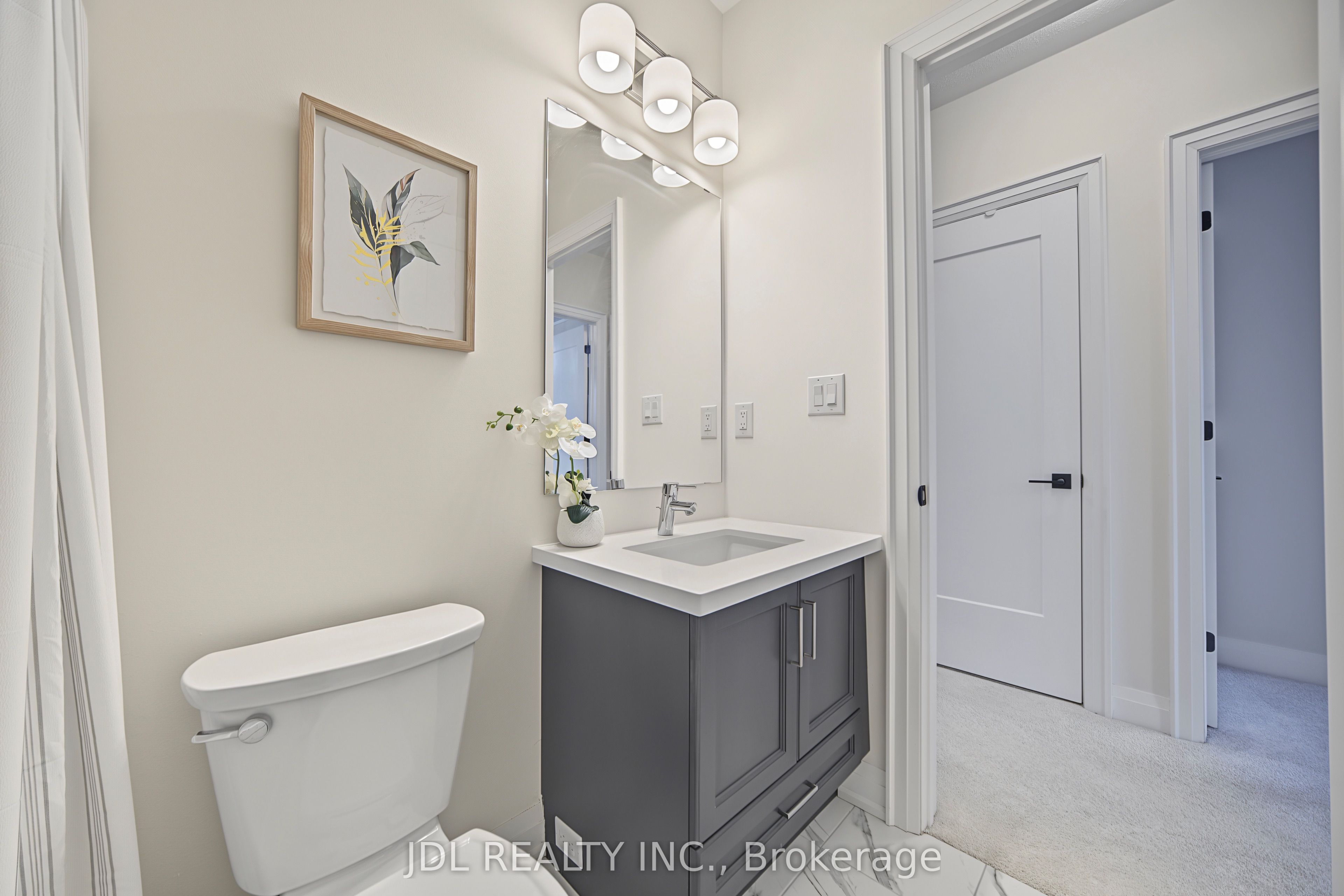 41 West Village Lane Property Photo 38