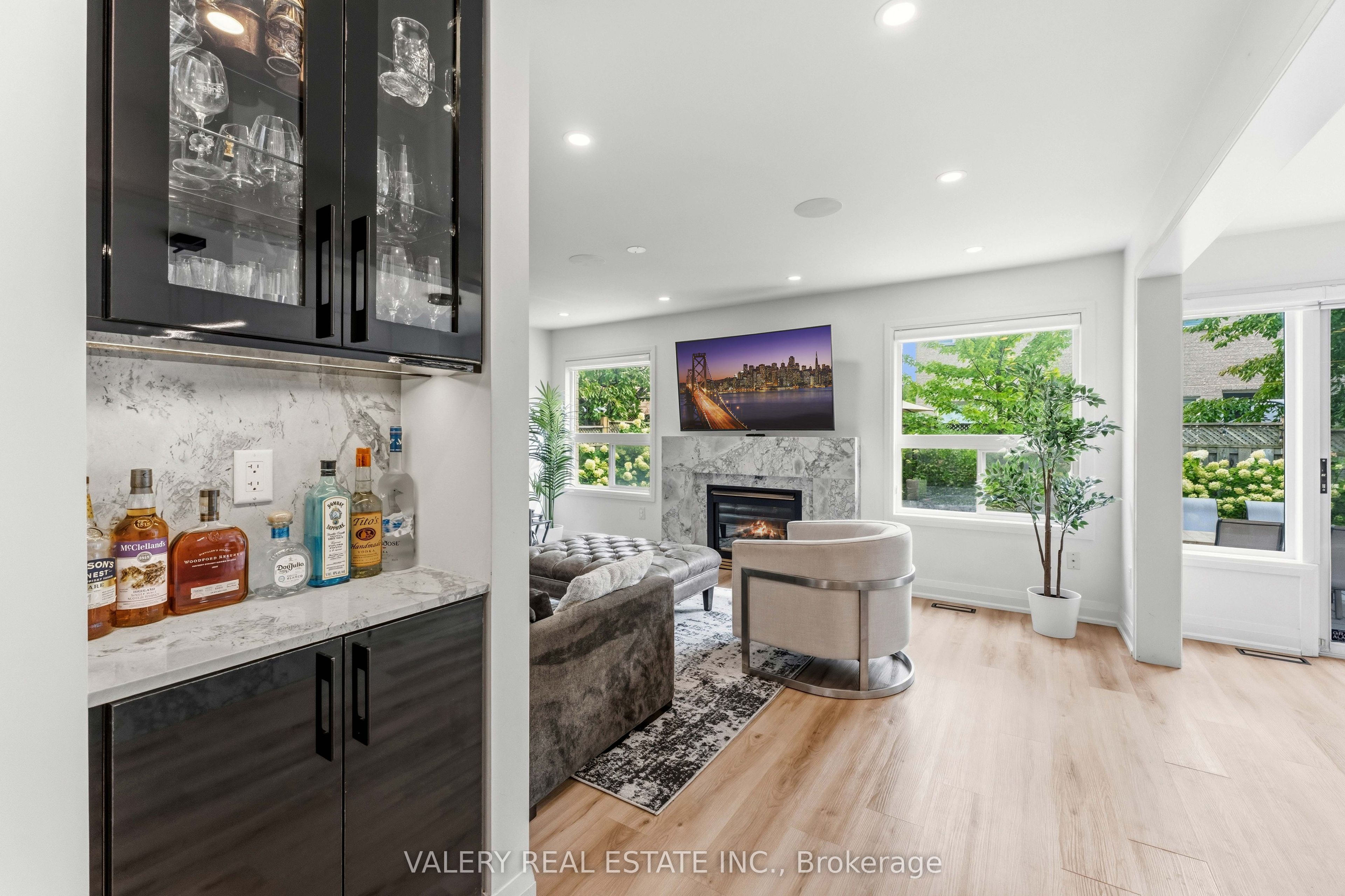 9 Vanguard Road Property Photo 11