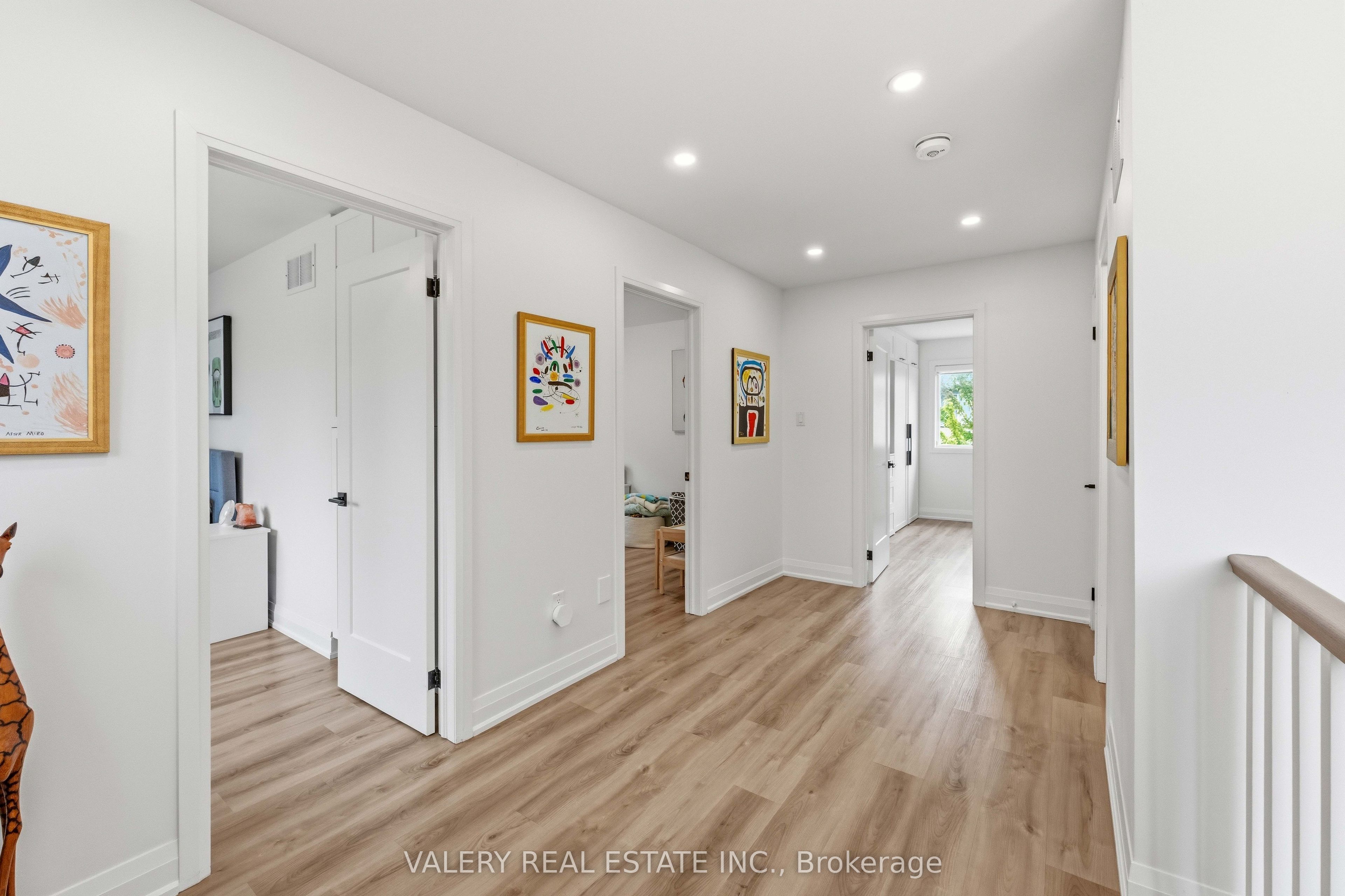 9 Vanguard Road Property Photo 17