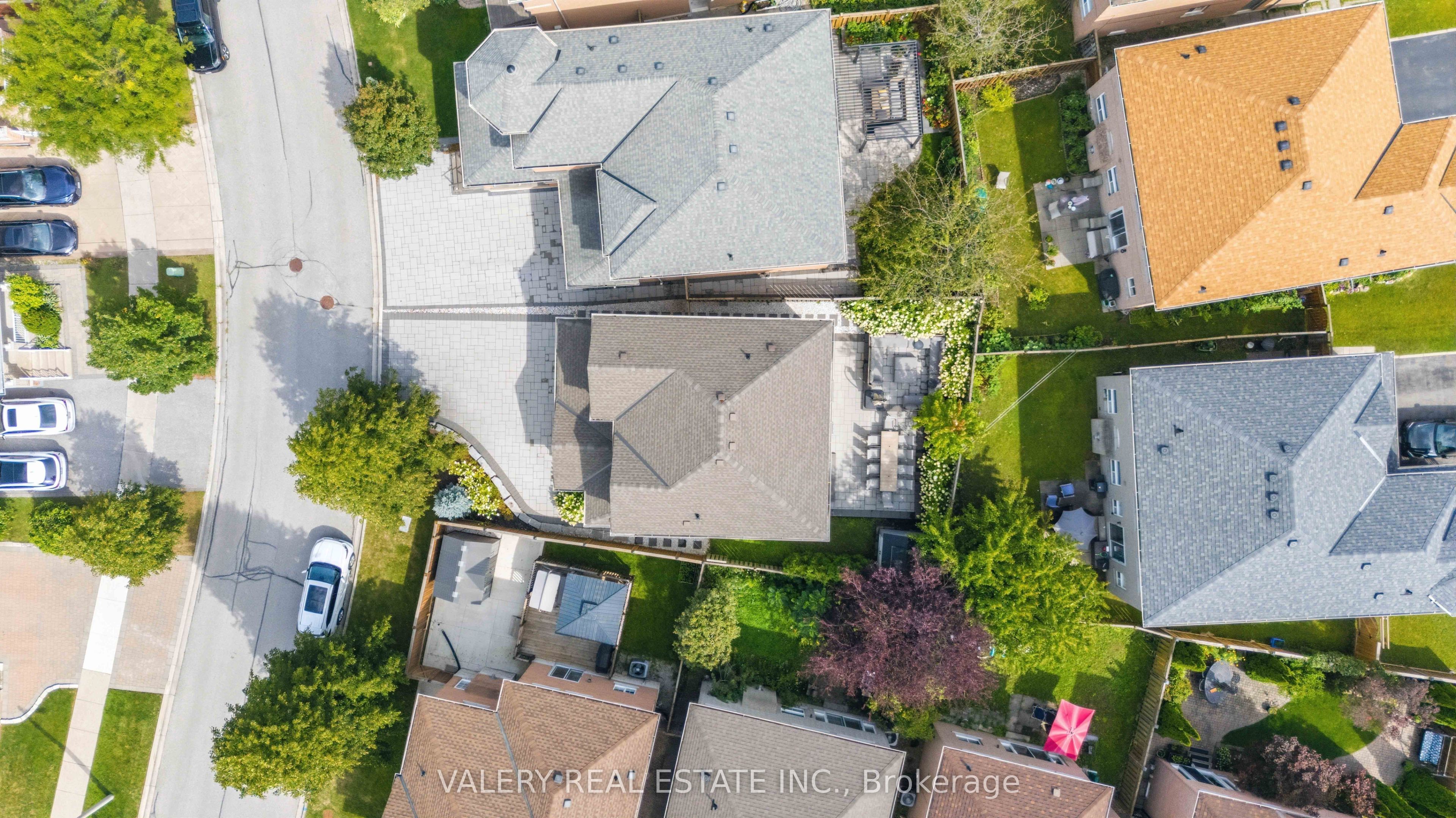 9 Vanguard Road Property Photo 38