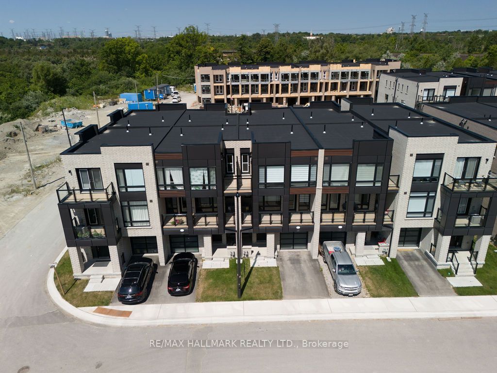 12 Dandara Gate Property Photo 3