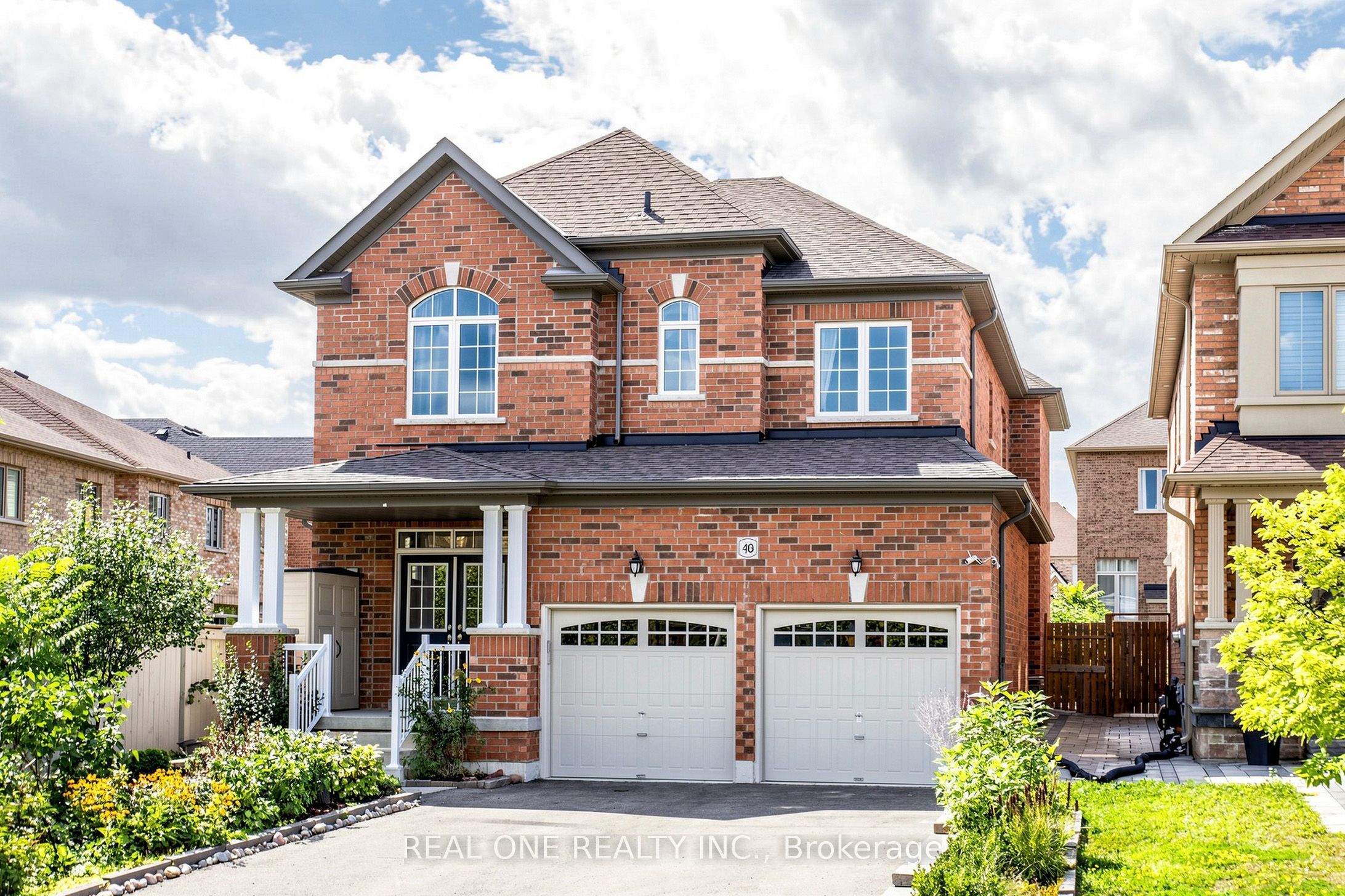 48 Lanark Street Property Photo 1