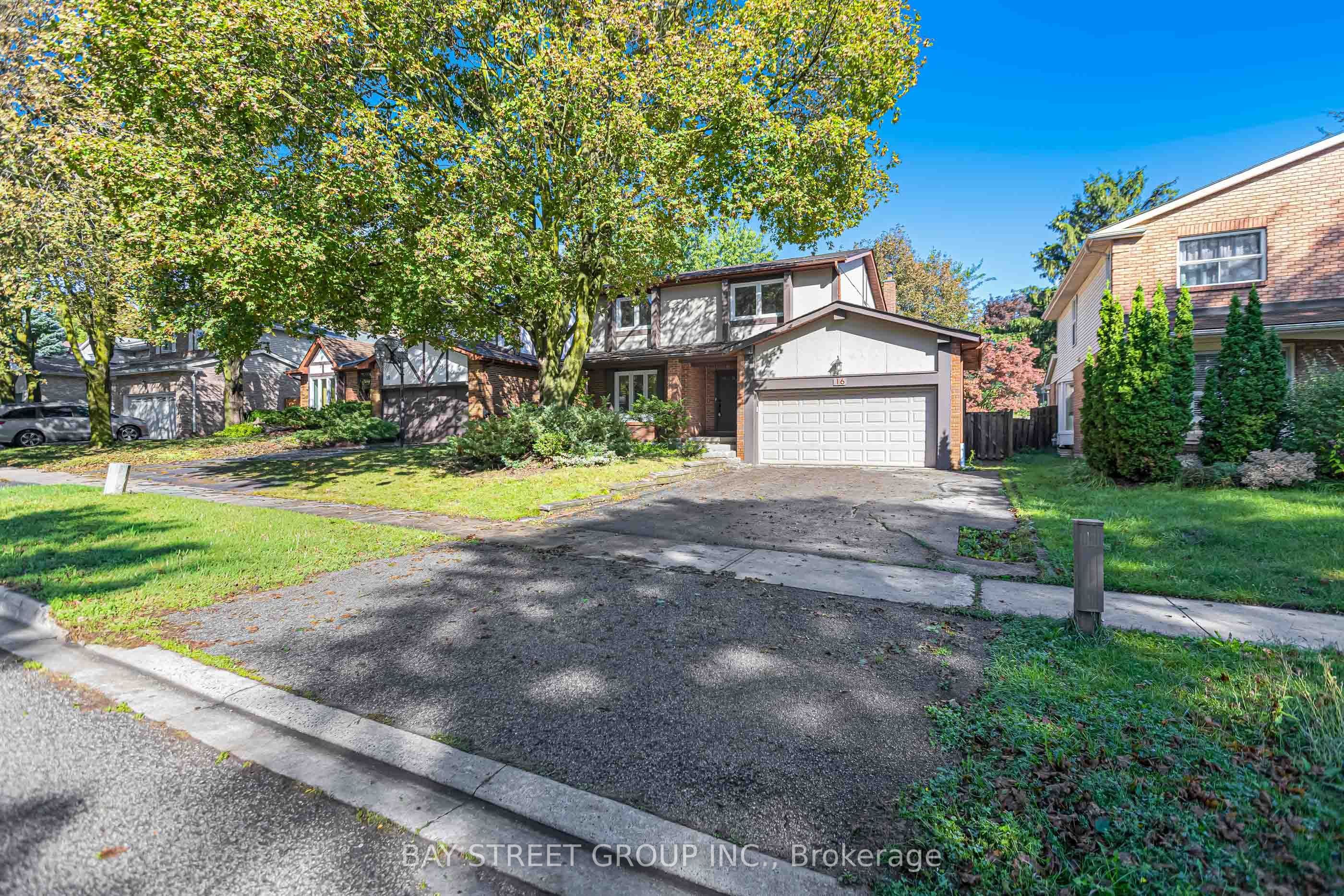 16 Innisbrook Crescent Property Photo 2