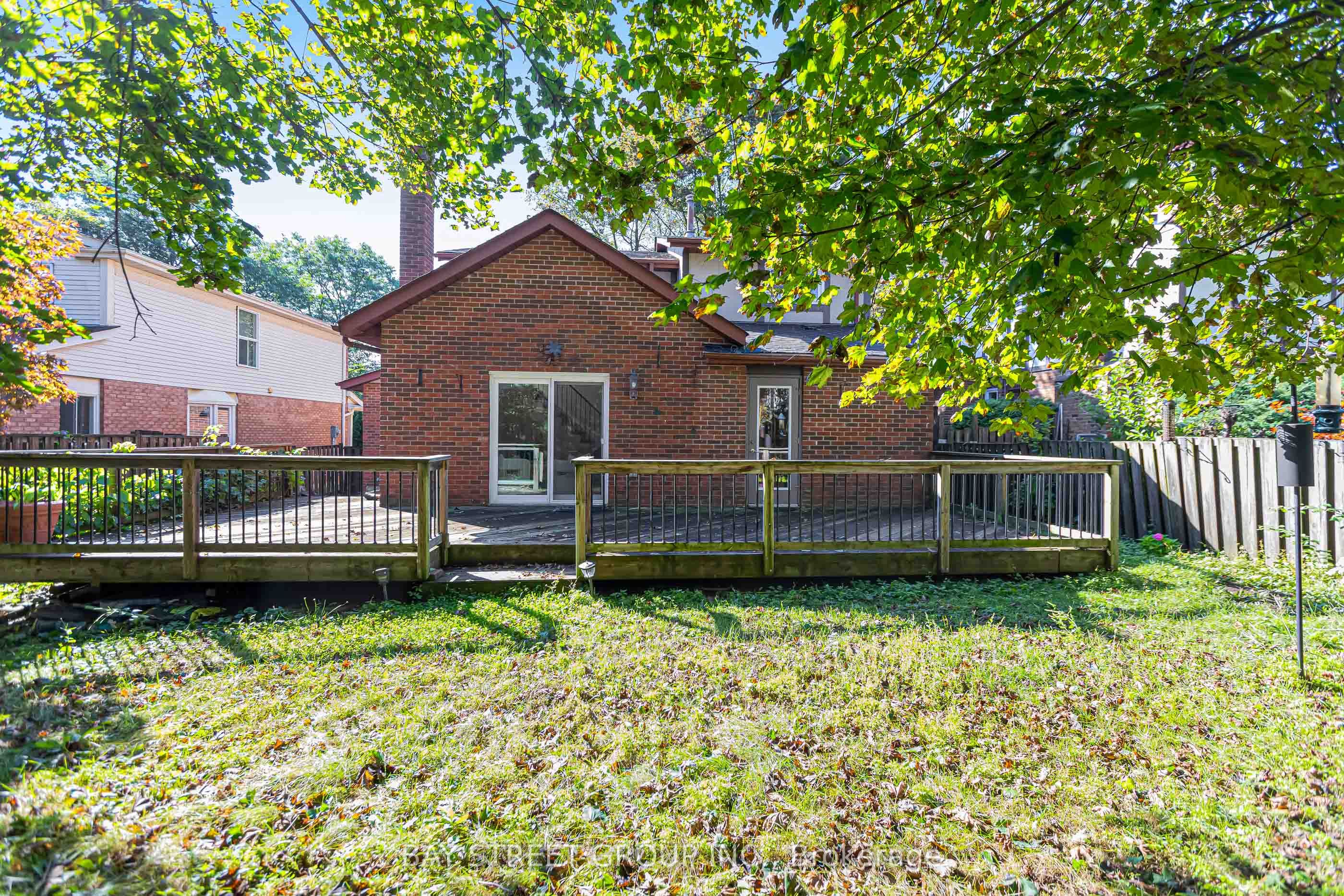 16 Innisbrook Crescent Property Photo 43